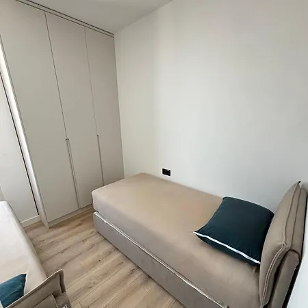 Apartment Comfort Golem (Tirana)