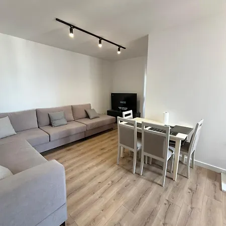 Comfort Apartment *