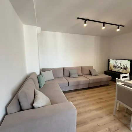 Comfort Apartment *